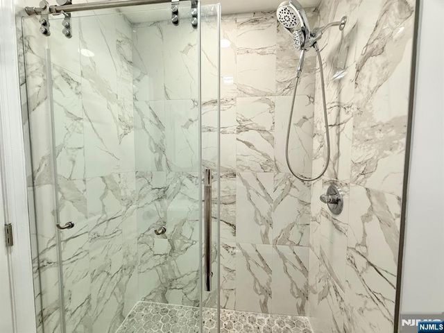 12 68th Street, Guttenberg, NJ 07093