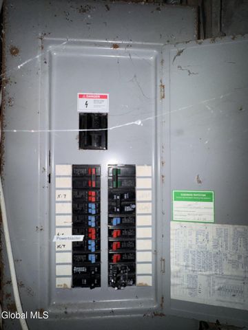 902 Blodgett Hill Road, Coeymans, NY 12143