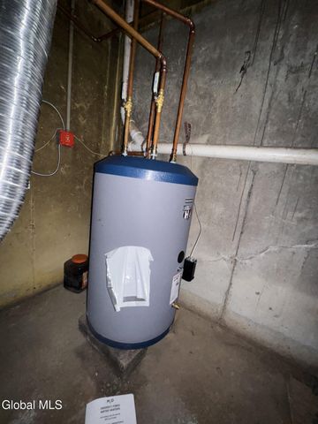 902 Blodgett Hill Road, Coeymans, NY 12143