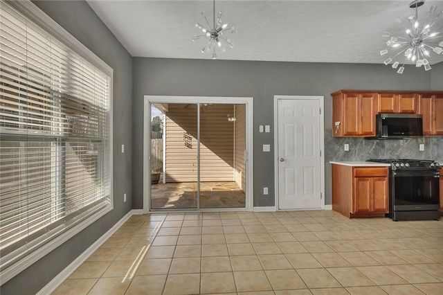 529 Poplar Bend, Canton, GA 30114