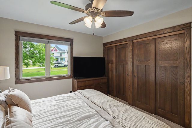 307 S Center Street, Zearing, IA 50278