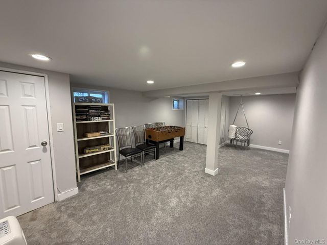 3 Pimlico Court, Commack, NY 11725