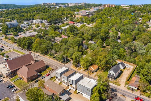 157 W Martin Luther King Jr Boulevard, Fayetteville, AR 72701