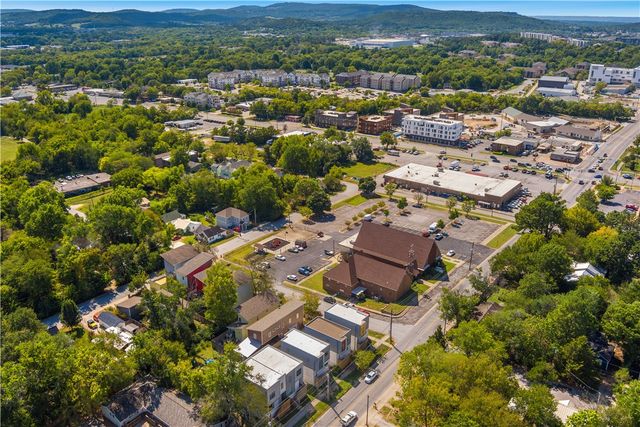 157 W Martin Luther King Jr Boulevard, Fayetteville, AR 72701