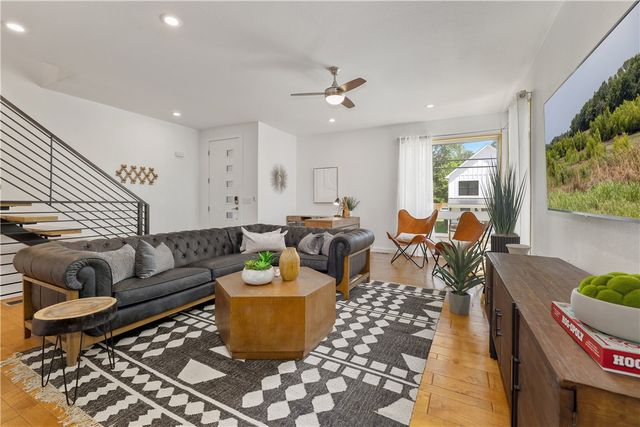 157 W Martin Luther King Jr Boulevard, Fayetteville, AR 72701