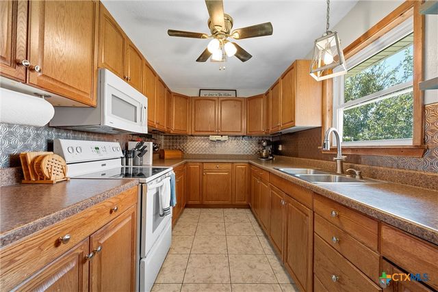 7241 Fm 1237, Moody, TX 76557