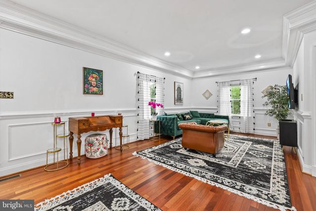 8535 FOREST ST, Annandale, VA 22003
