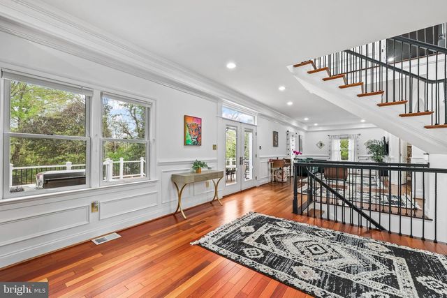 8535 FOREST ST, Annandale, VA 22003