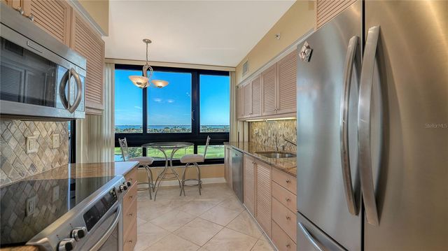 585 SANCTUARY DRIVE B502, Longboat Key, FL 34228