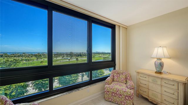 585 SANCTUARY DRIVE B502, Longboat Key, FL 34228