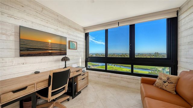 585 SANCTUARY DRIVE B502, Longboat Key, FL 34228