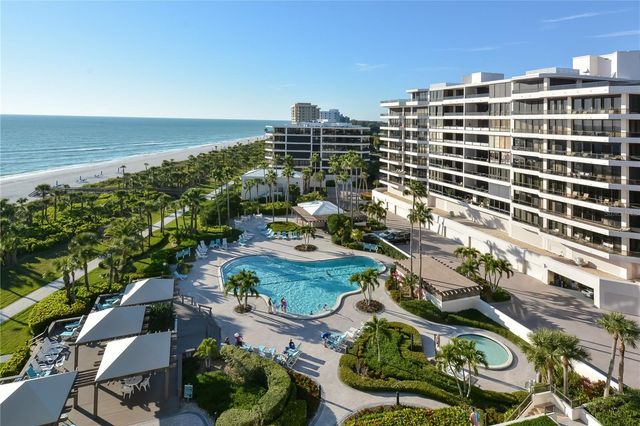 585 SANCTUARY DRIVE B502, Longboat Key, FL 34228