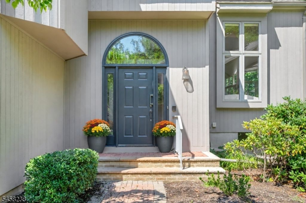 36 Robinhood Dr, Mountain Lakes Boro, NJ 07046 — exterior