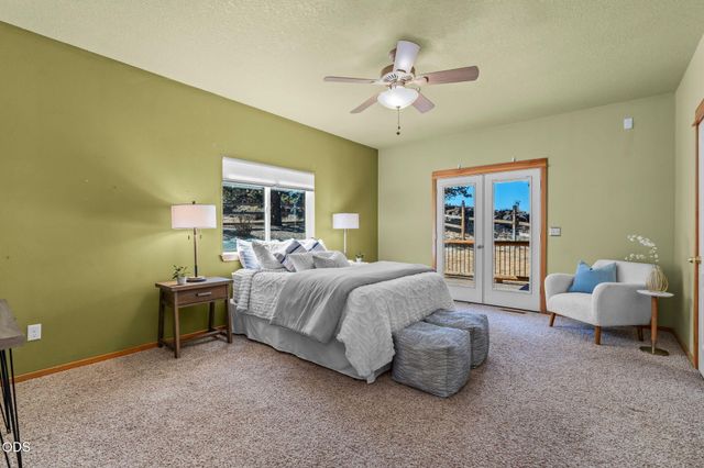 62262 Chickadee Lane, Bend, OR 97701