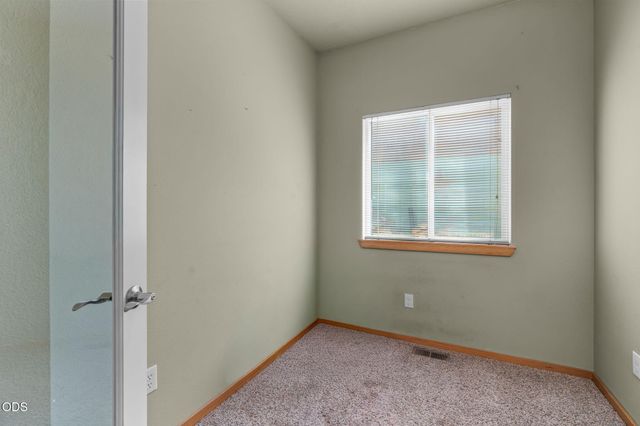 62262 Chickadee Lane, Bend, OR 97701