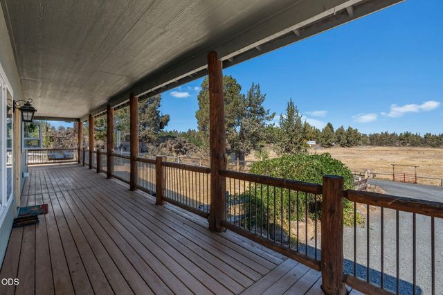 62262 Chickadee Lane, Bend, OR 97701