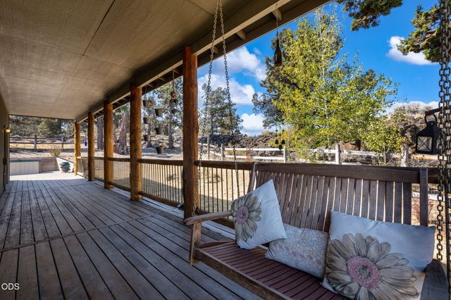 62262 Chickadee Lane, Bend, OR 97701