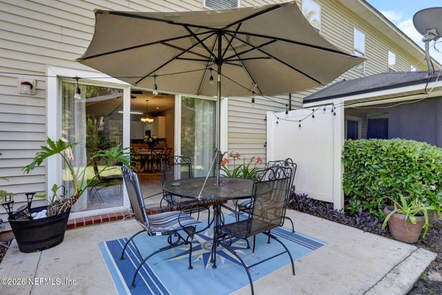 8629 RIBBON FALLS Lane, Jacksonville, FL 32244