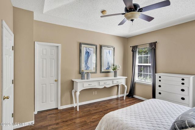 8629 RIBBON FALLS Lane, Jacksonville, FL 32244