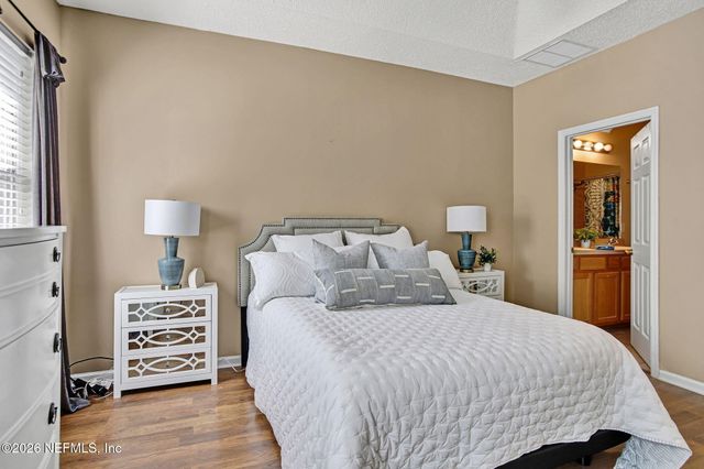 8629 RIBBON FALLS Lane, Jacksonville, FL 32244