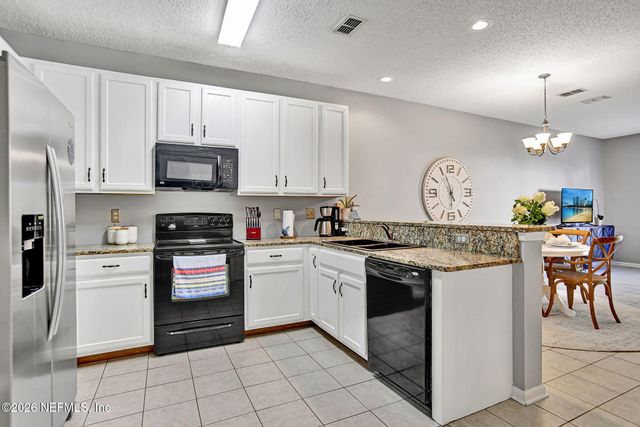 8629 RIBBON FALLS Lane, Jacksonville, FL 32244