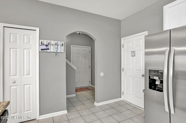 8629 RIBBON FALLS Lane, Jacksonville, FL 32244