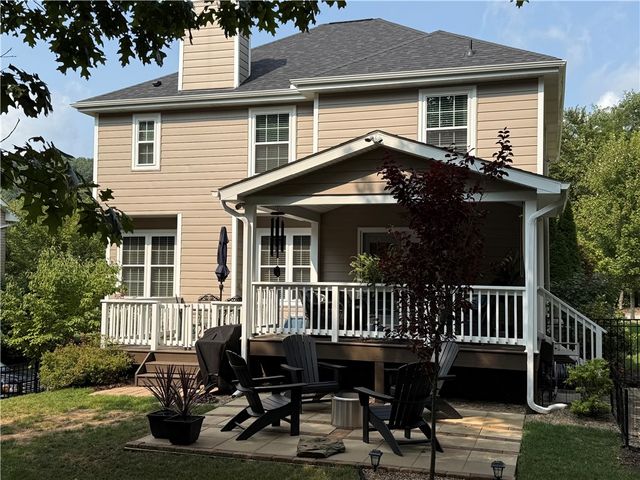 164 Hampshire Dr, Cranberry Twp, PA 16066