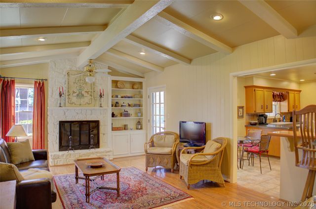 1736 E 59th Place, Tulsa, OK 74105