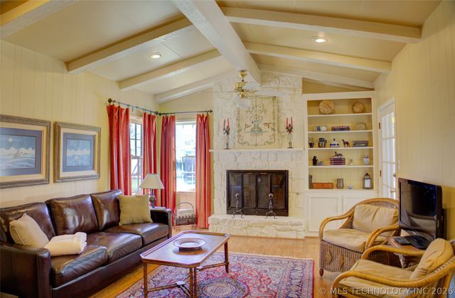 1736 E 59th Place, Tulsa, OK 74105