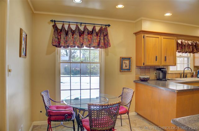 1736 E 59th Place, Tulsa, OK 74105