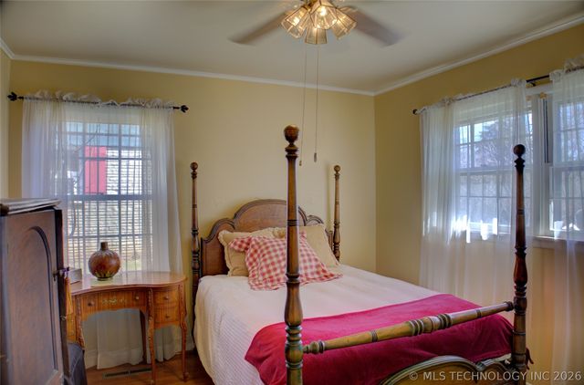 1736 E 59th Place, Tulsa, OK 74105