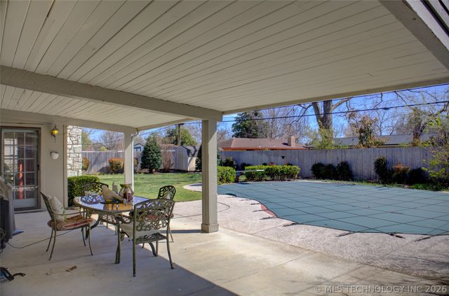 1736 E 59th Place, Tulsa, OK 74105