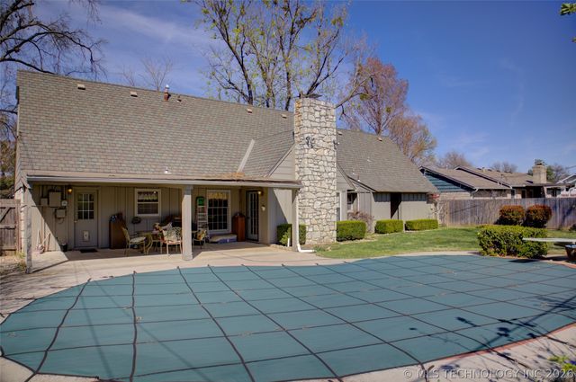 1736 E 59th Place, Tulsa, OK 74105