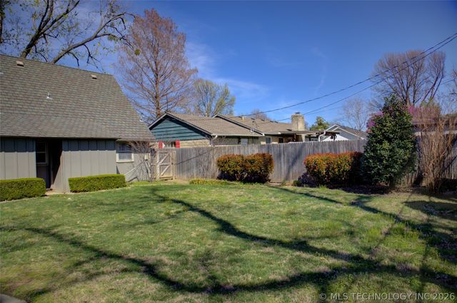 1736 E 59th Place, Tulsa, OK 74105