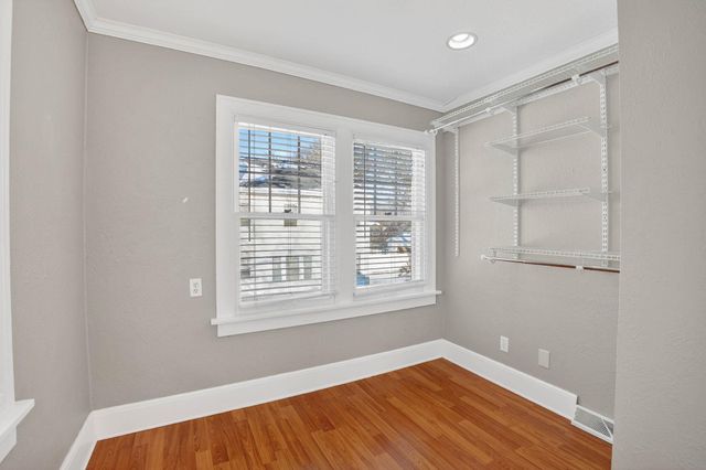 1916 Rainbow Drive, Cedar Falls, IA 50613