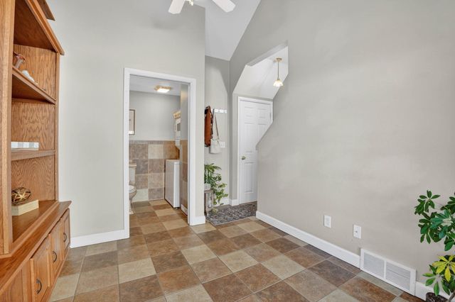 1916 Rainbow Drive, Cedar Falls, IA 50613