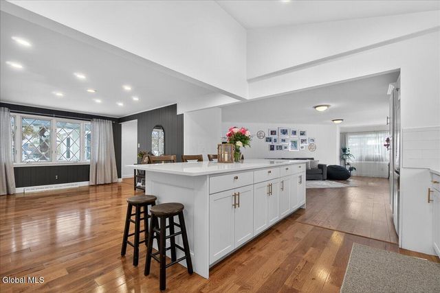 108 Governor Drive, Glenville, NY 12302