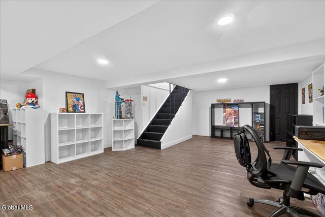 108 Governor Drive, Glenville, NY 12302