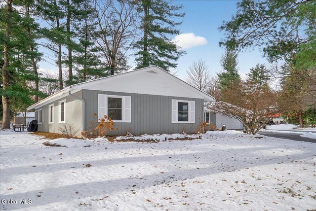 108 Governor Drive, Glenville, NY 12302