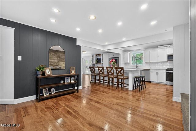 108 Governor Drive, Glenville, NY 12302