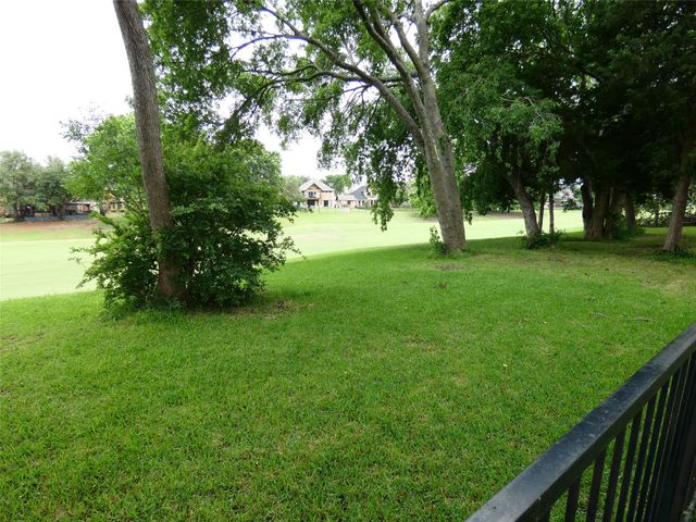 506 Baltusrol Circle, Garland, TX 75044