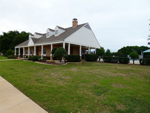 506 Baltusrol Circle, Garland, TX 75044