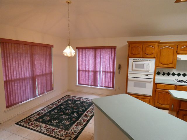 506 Baltusrol Circle, Garland, TX 75044