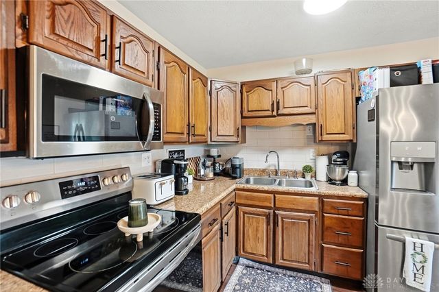 624 Georgia Drive, Xenia, OH 45385