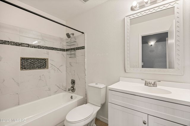 2783 E Vuelta Rio Viejo, Tucson, AZ 85706