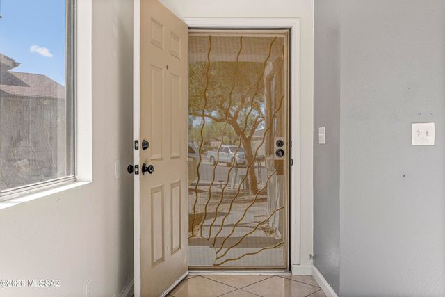 2783 E Vuelta Rio Viejo, Tucson, AZ 85706