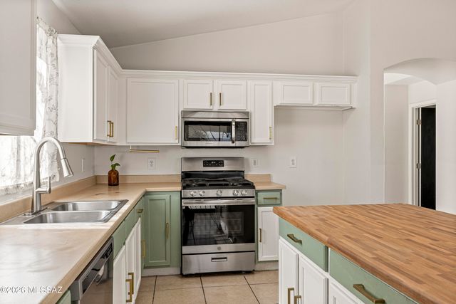 2783 E Vuelta Rio Viejo, Tucson, AZ 85706