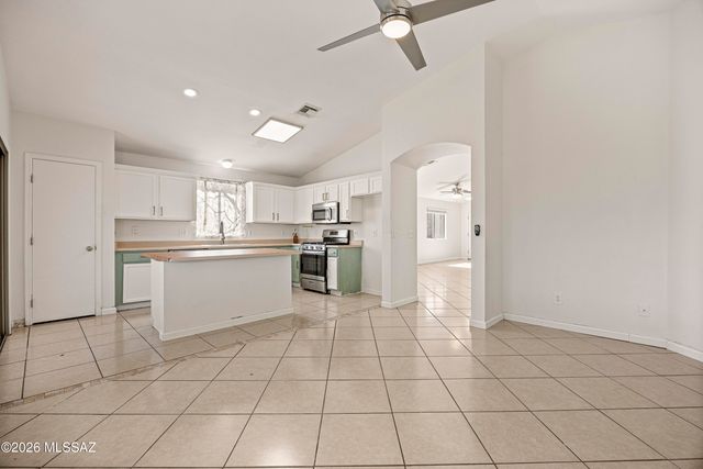 2783 E Vuelta Rio Viejo, Tucson, AZ 85706