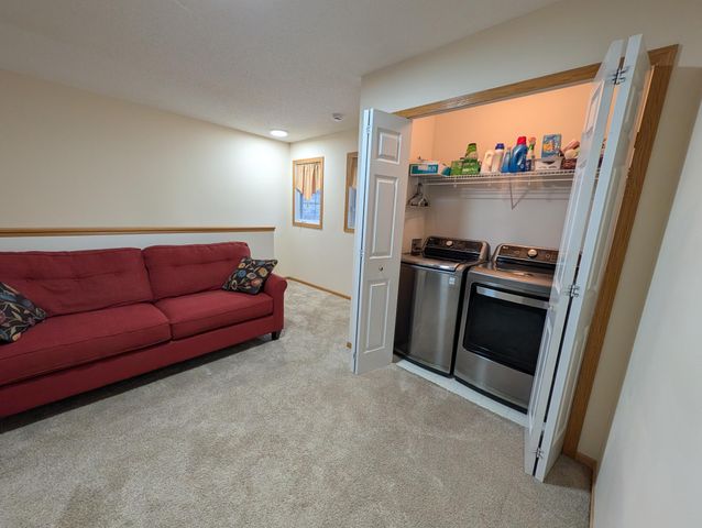 9087 Merrimac Lane N, Maple Grove, MN 55311