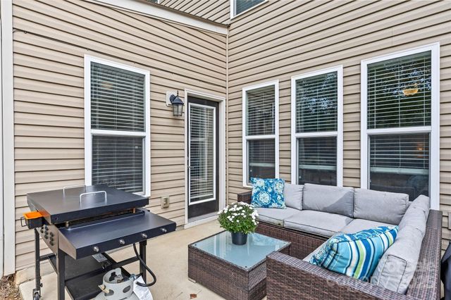 4860 Fonthill Lane, Charlotte, NC 28210